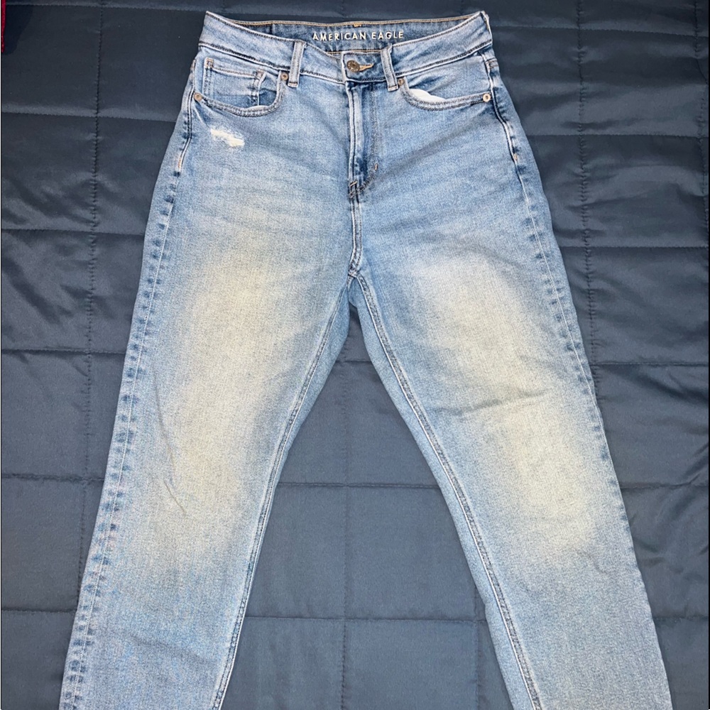 American Eagle Mom Jeans